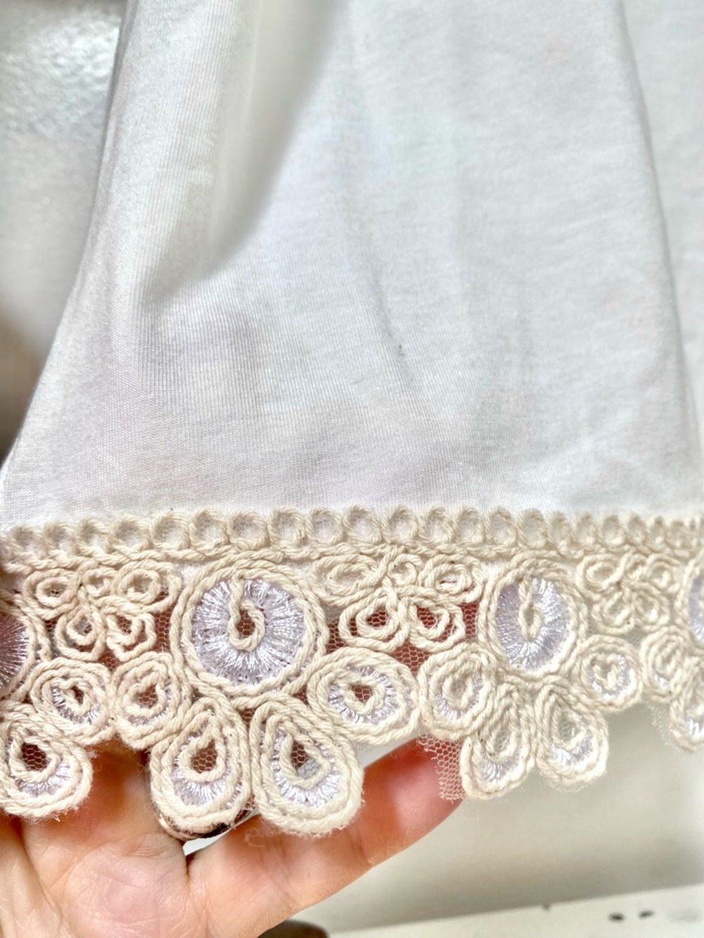 Crochet accents boho blouse w shabby chic prairie farmhouse vibe - Picture 4 of 8